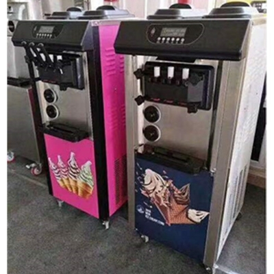 Máquina de helados blandos con 3 sabores y 1 mezcla Capacidad 120 KG