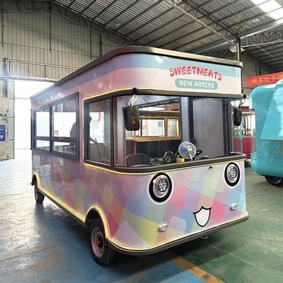2024 Furgoneta comercial de comida caliente de barbacoa de ahorro de energía para comida rápida al aire libre en estándares estadounidenses