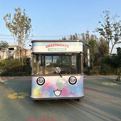 2024 Furgoneta comercial de comida caliente de barbacoa de ahorro de energía para comida rápida al aire libre en estándares estadounidenses