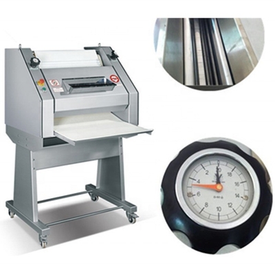 Moldeador de pan de baguette de control automático con motor de 0.75kw y garantía de 24 meses