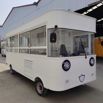 500*180*235cm Carrito de pollo frito eléctrico móvil con bebida de café y cola