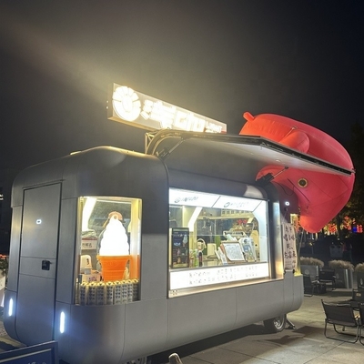 Camión de comida rápida de helados al aire libre con cocina personalizada 110V/220V