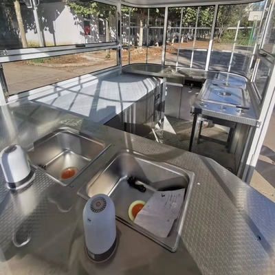 40 km por hora Carritos de comida móviles Hot Dog Vending Trailer con configuración opcional