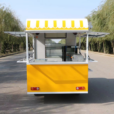 Triciclo de comida rápida eléctrica móvil multipropósito con 3 ruedas de carretera 3.8 * 1.6 * 2.35m