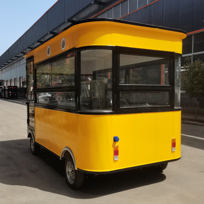 Comida rápida aperitivos bebidas alcohólicas y helados furgoneta con configuración opcional