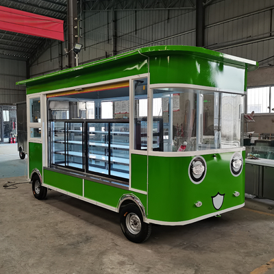 Comida rápida y bebidas alcohólicas personalizadas para el 2023