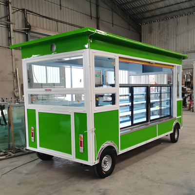 Comida rápida y bebidas alcohólicas personalizadas para el 2023