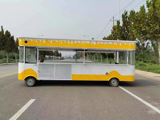 Carritos de alimentos con demanda activa en las aldeas nacionales y en el extranjero
