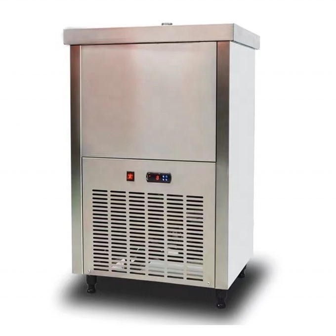 110v/220v 50hz/60hz Máquina de fabricación de helados de súper rendimiento con capacidad de 400 KG