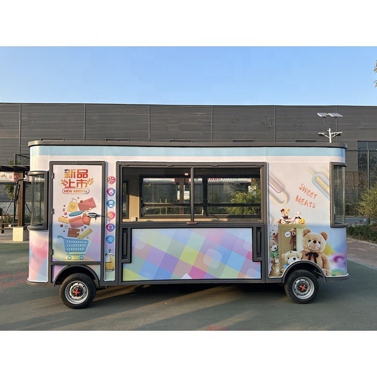 2024 Furgoneta comercial de comida caliente de barbacoa de ahorro de energía para comida rápida al aire libre en estándares estadounidenses
